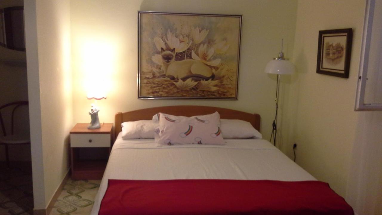 Apartments Anini Dvori Promajna Luaran gambar